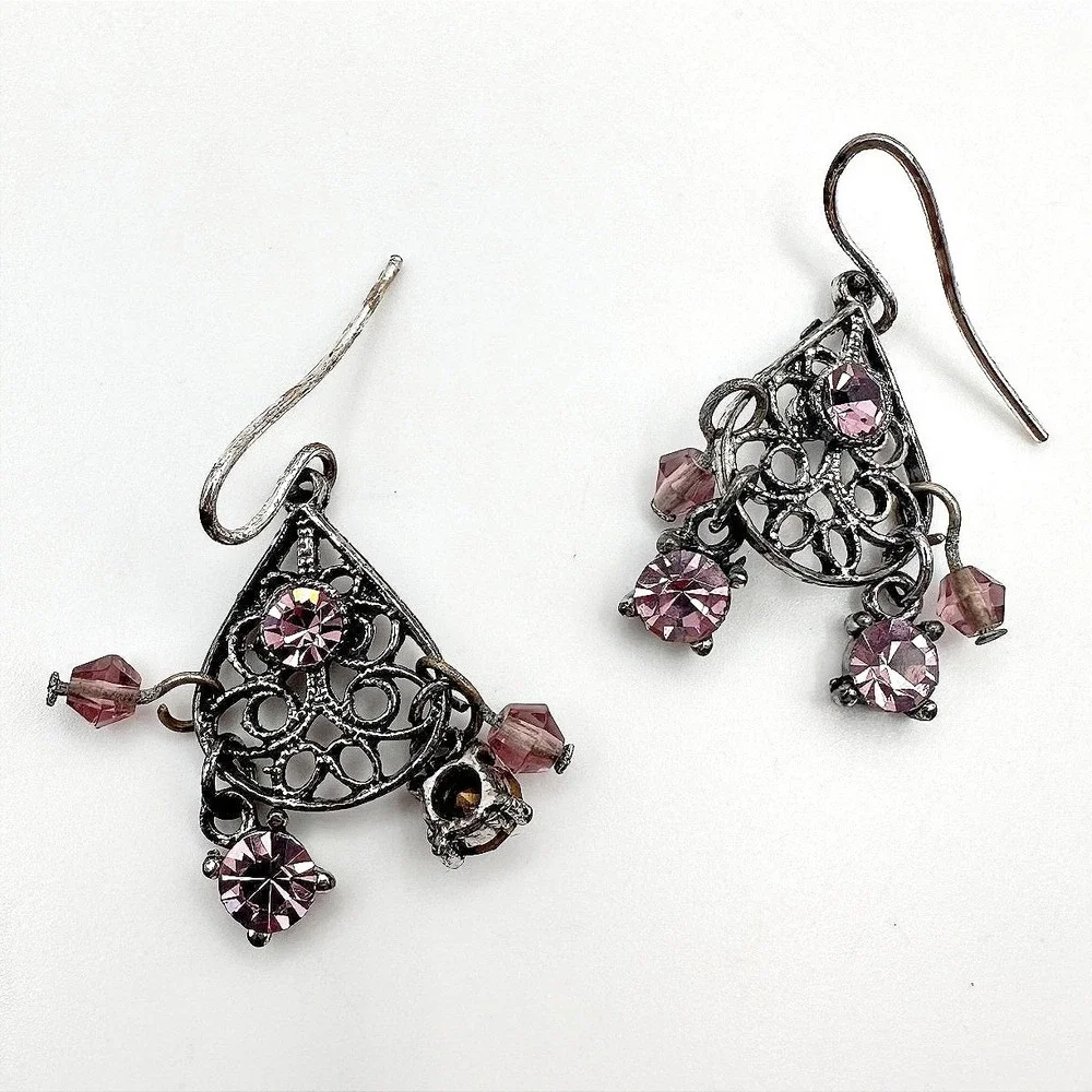 Vintage 90s Purple Crystal Bicone beads‎ Chandelier Earrings Silver Tone Jewelry